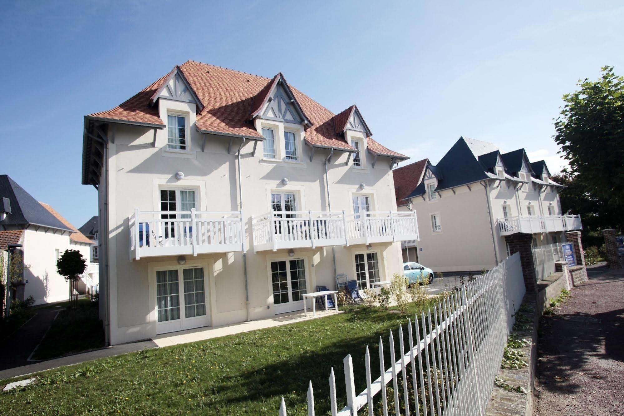 Residence Odalys Le Domaine Des Dunettes 꺄부흐 외부 사진