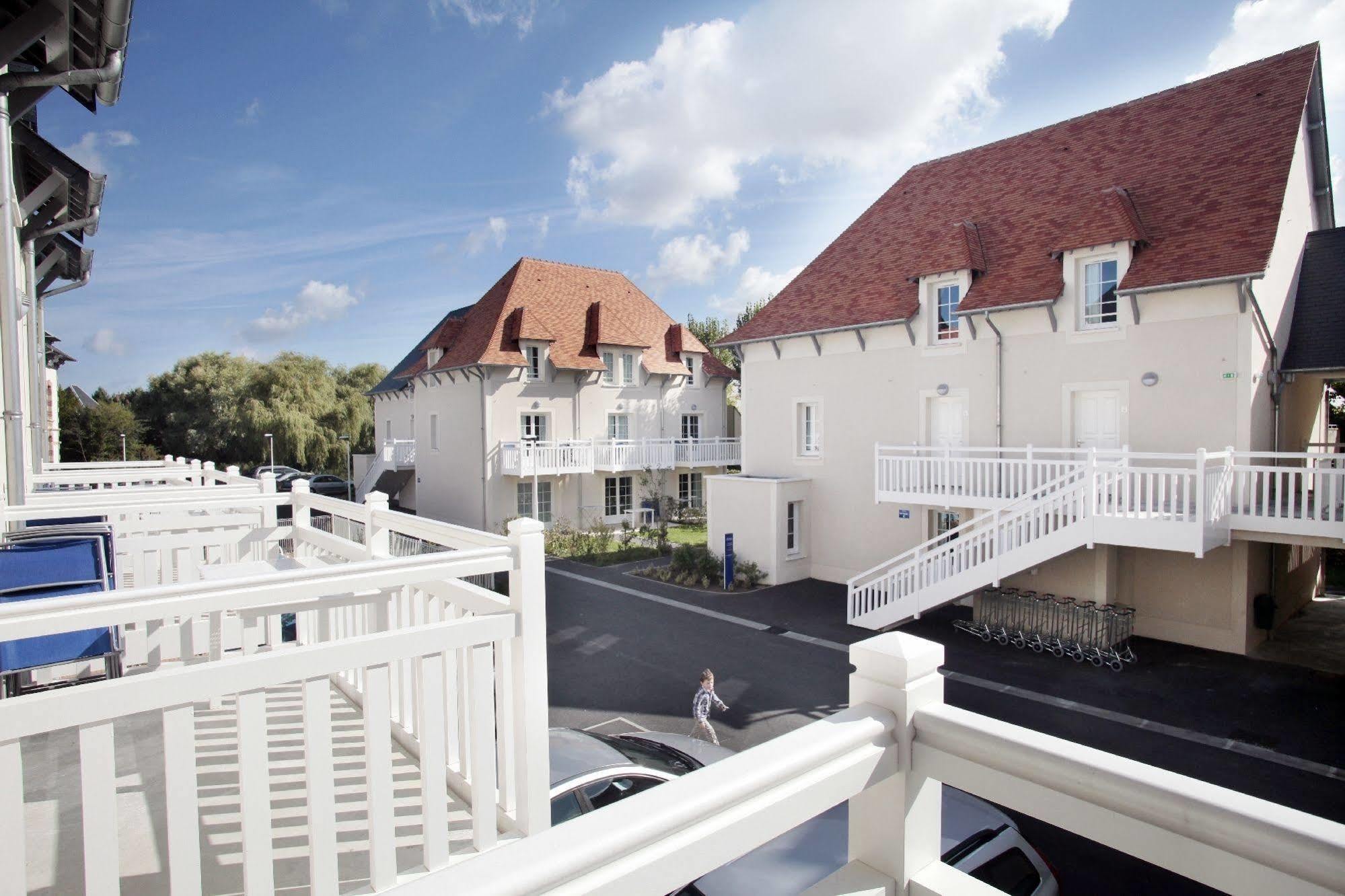 Residence Odalys Le Domaine Des Dunettes 꺄부흐 외부 사진