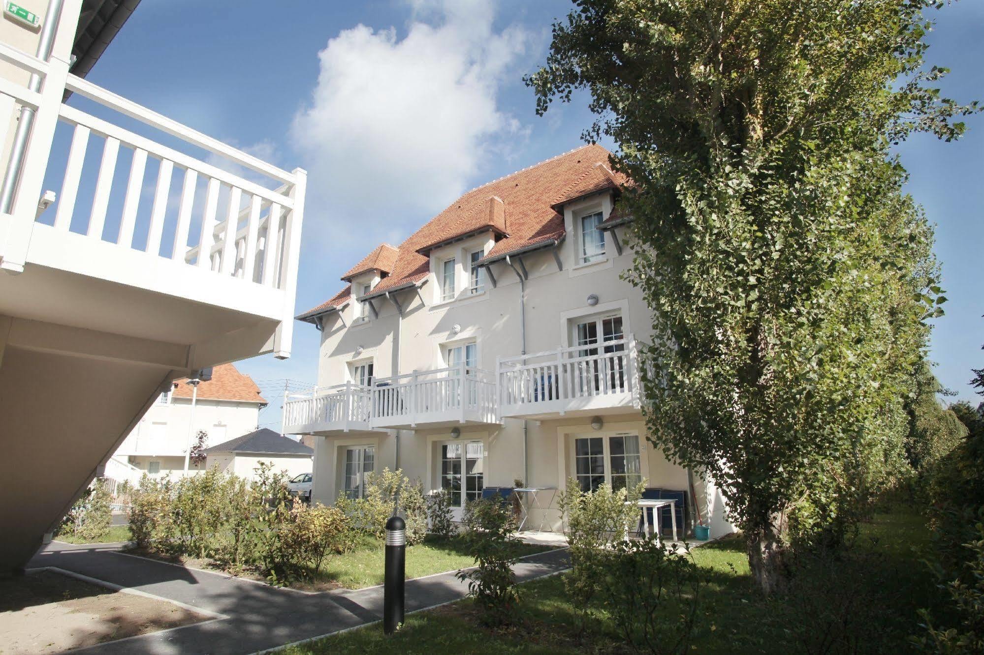 Residence Odalys Le Domaine Des Dunettes 꺄부흐 외부 사진